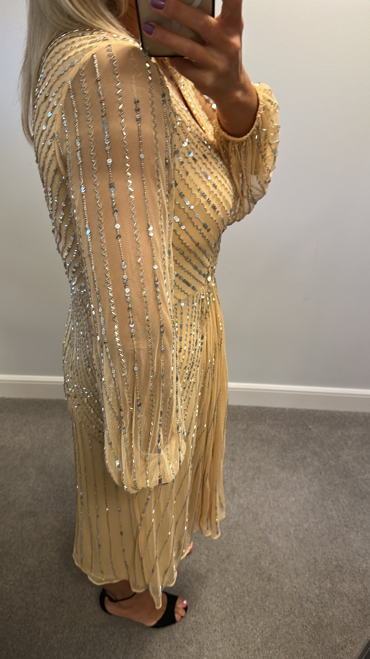 Amelia Rose cream sequin dress size 14