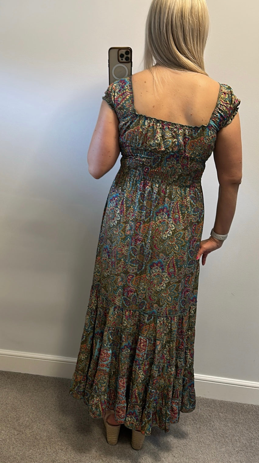 Cienna paisley print dress size M would fit upto size 14