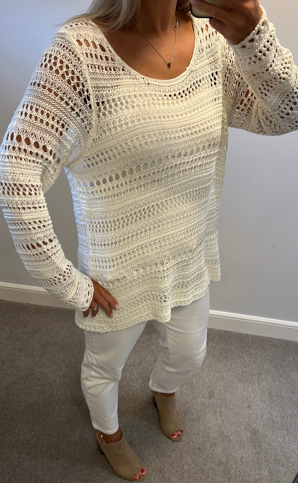 Mantaray cream knit jumper size 18
