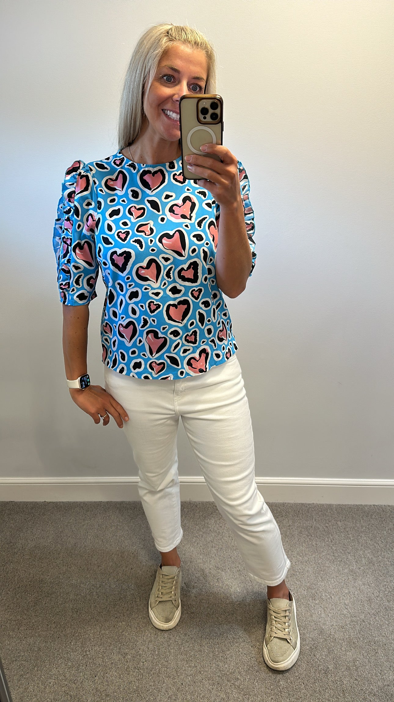 Girl in mind blue heart top size 12