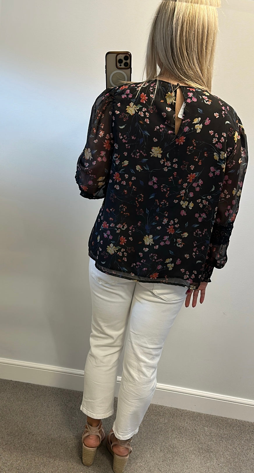 Love & Roses black multi coloured floral top size 18