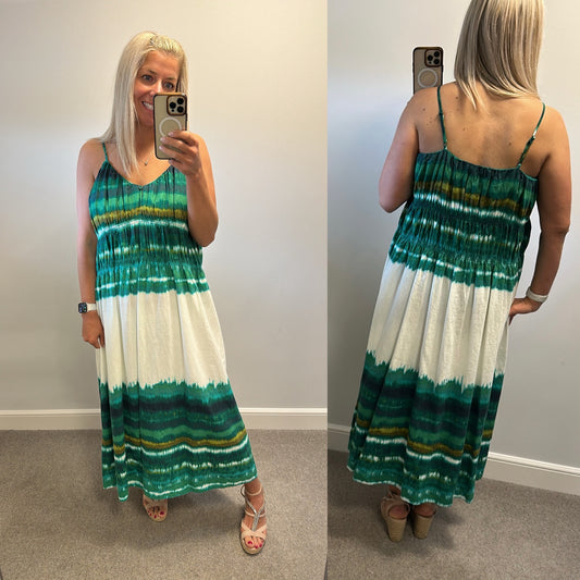 Marks and Spencer’s green print midi dress brand new with tags size 16 RRP £45