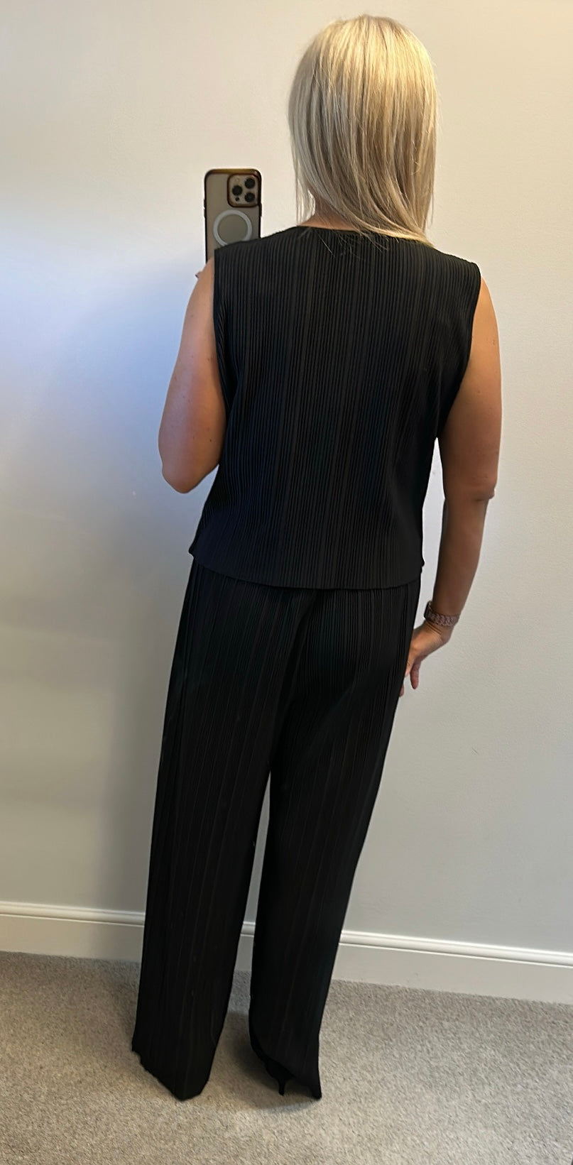 F&F Black pleated waistcoat and trouser set size 16