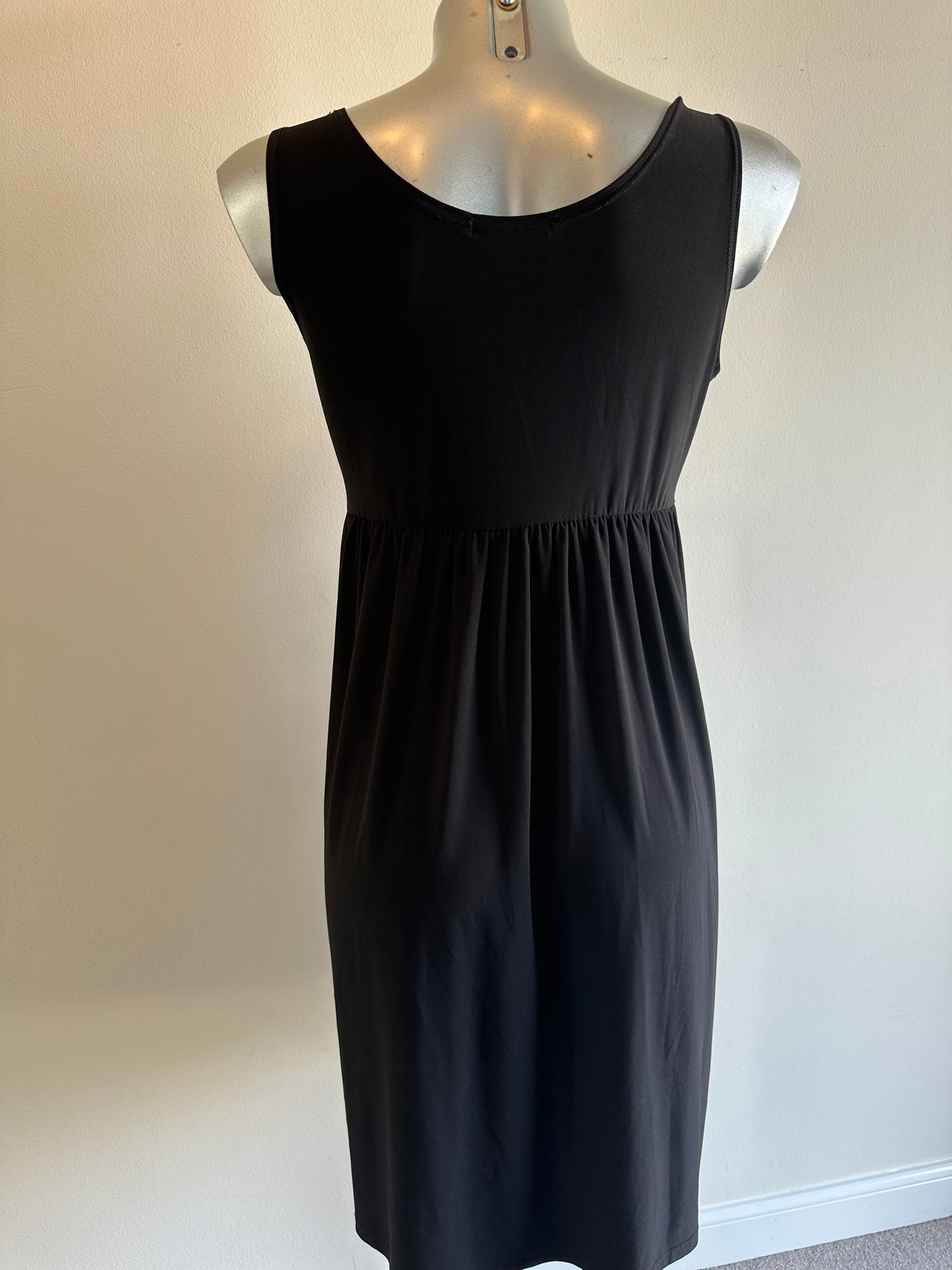 Nic & dom black dress size 10