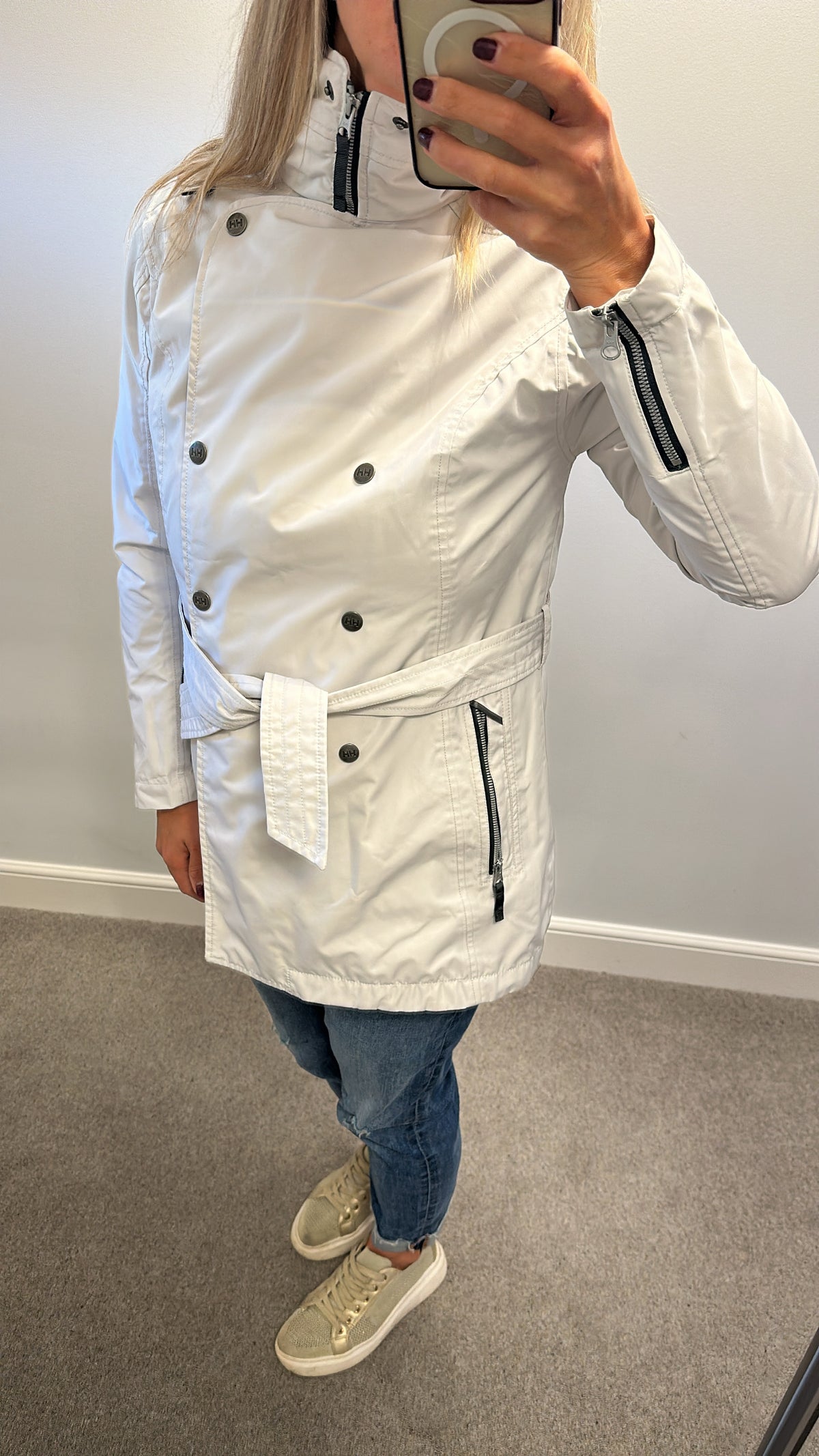 Helly Hansen off white Welsey II Waterproof Trench Coat size M would fit upto size 12 also available in black