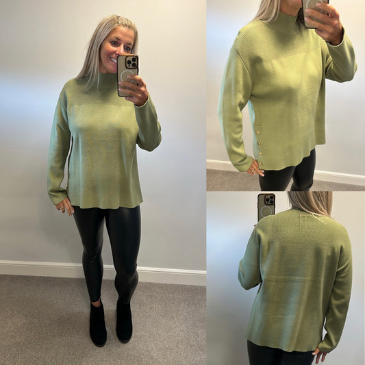 M&S beautiful green knit jumper size M would fit upto size 16 brand new without tags