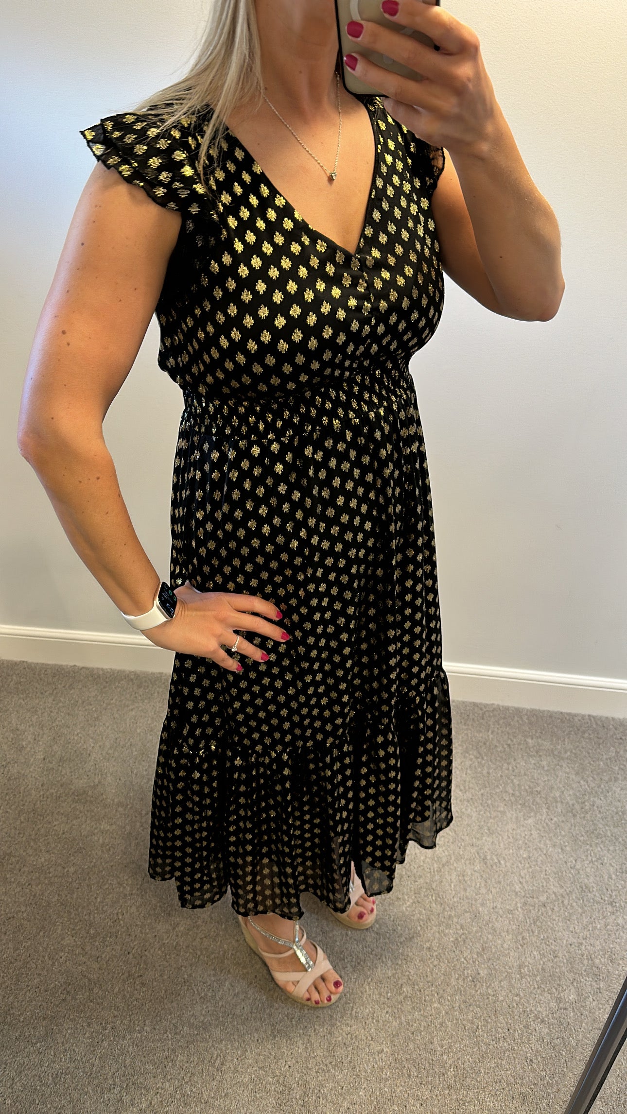 Black and gold polka dot floaty midi dress onesize fitting upto size 12