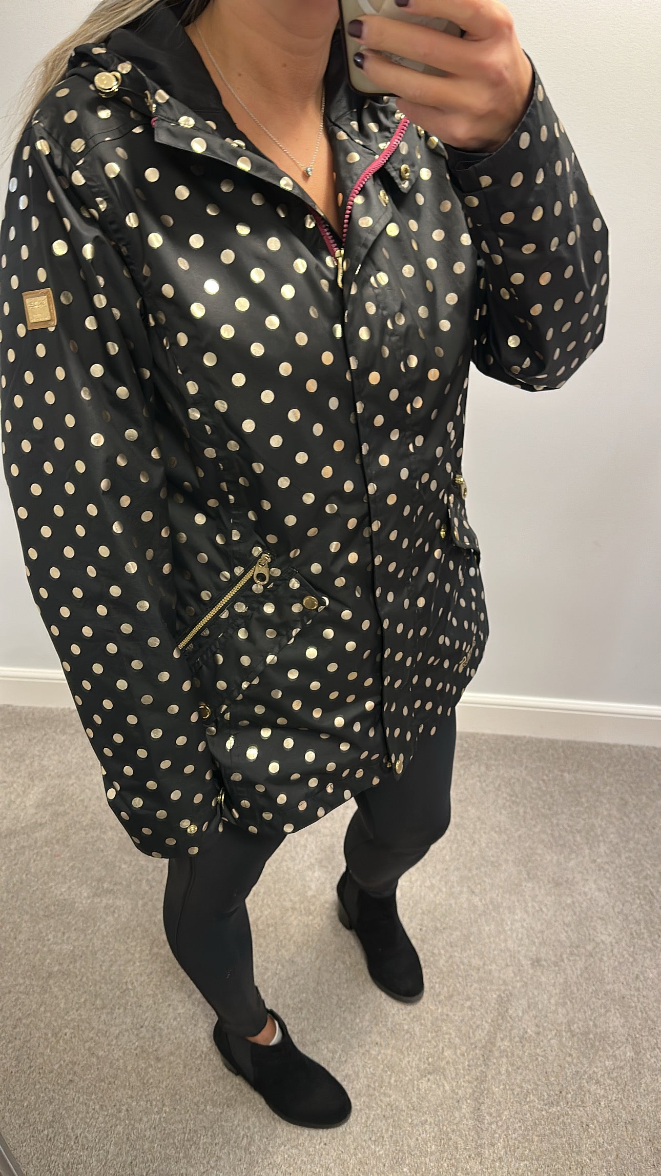 Regatta black and gold polka dot thing isotex 5000 waterproof jacket size 16