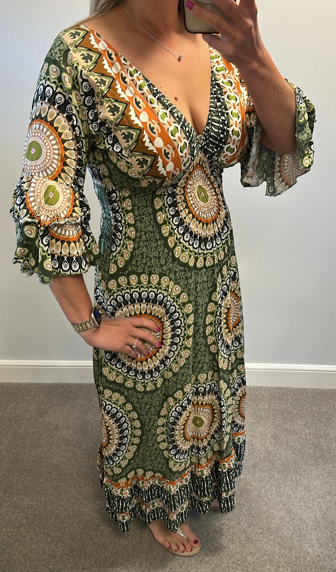 Green and orange print maxi dress one size fitting upto size 14