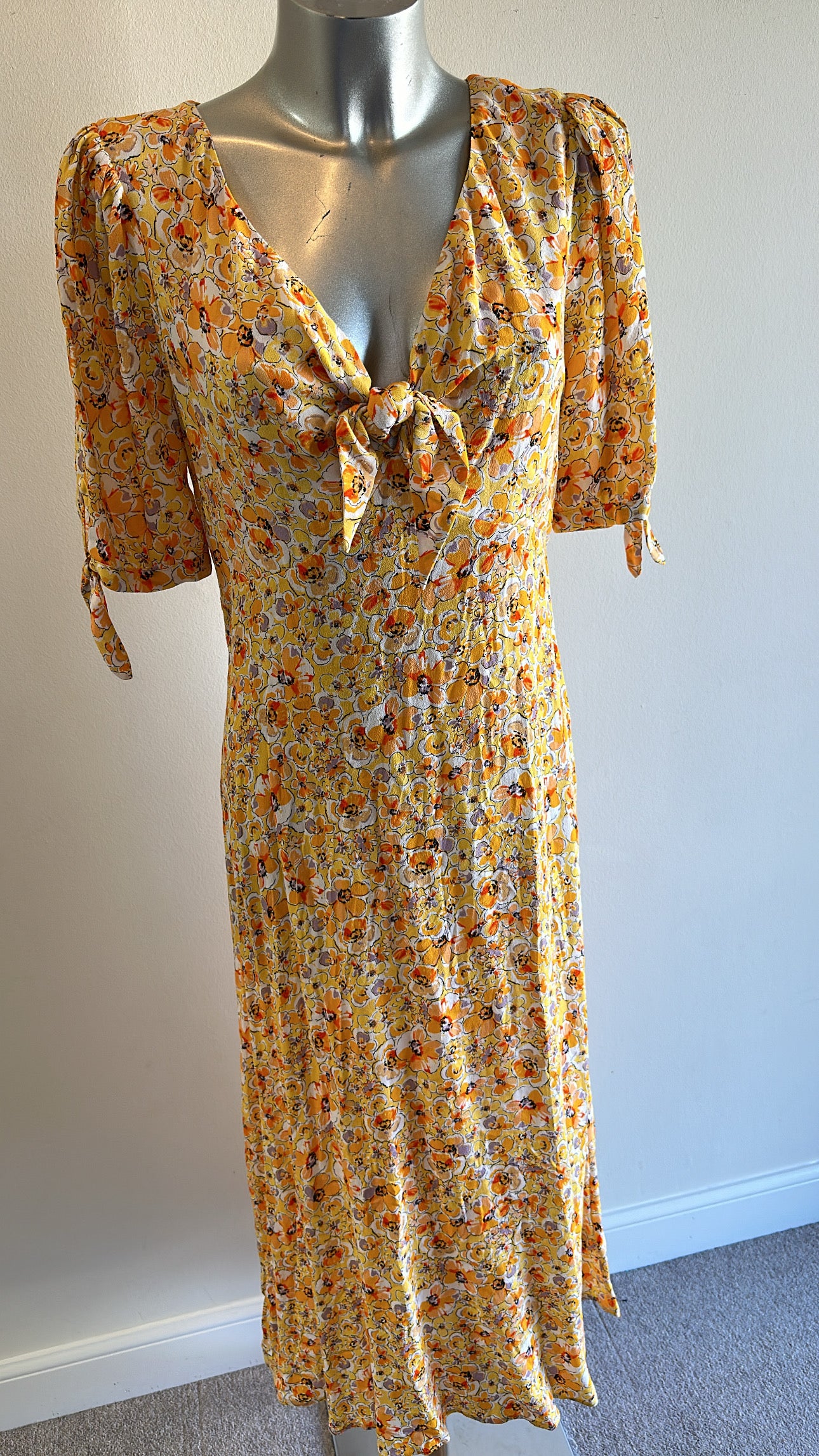 Oliver bonas yellow floral dress size 10