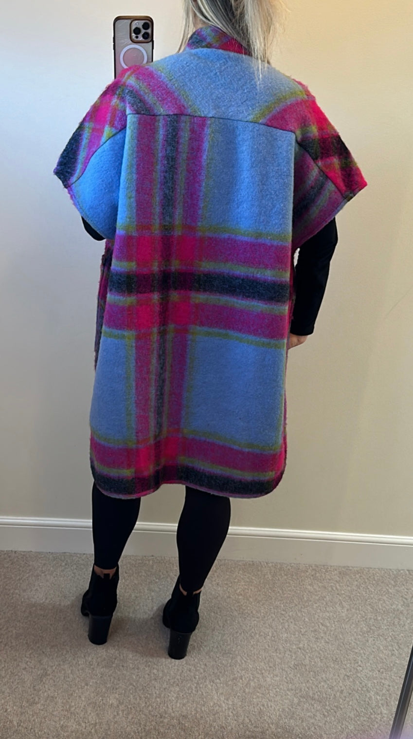 Beautiful tartan wool poncho / jacket worn once