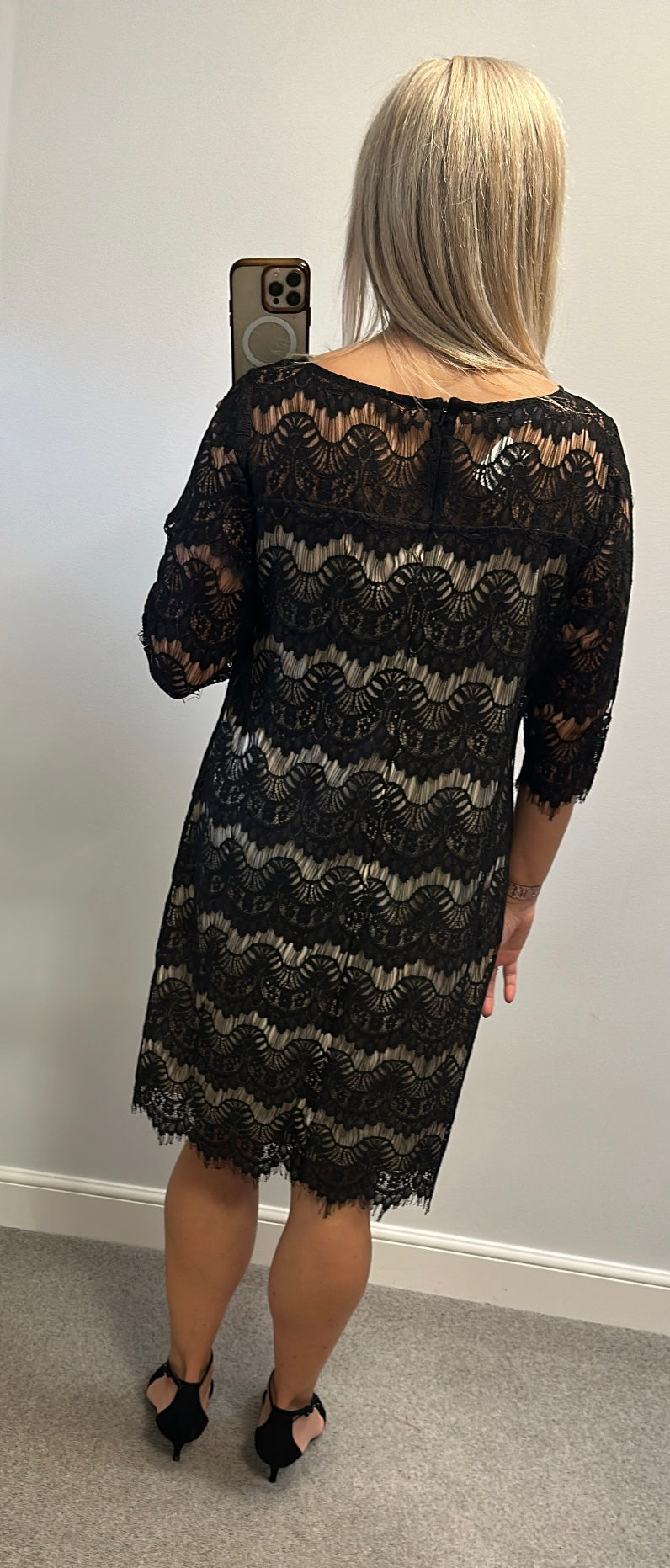 Wallis black / nude lace dress size 18 petite