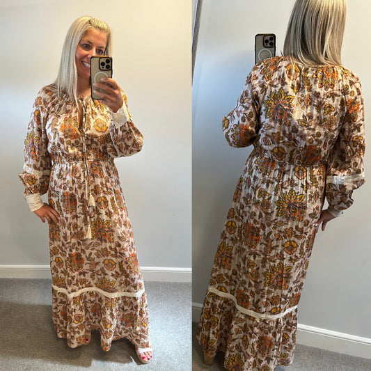 Oasis paisley print dress brand new with tags size 10 (oversized would fit upto size 14)