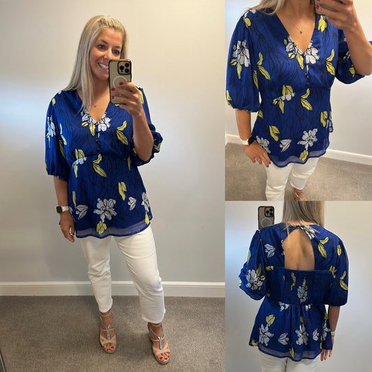 JD Williams blue floral print top size 18