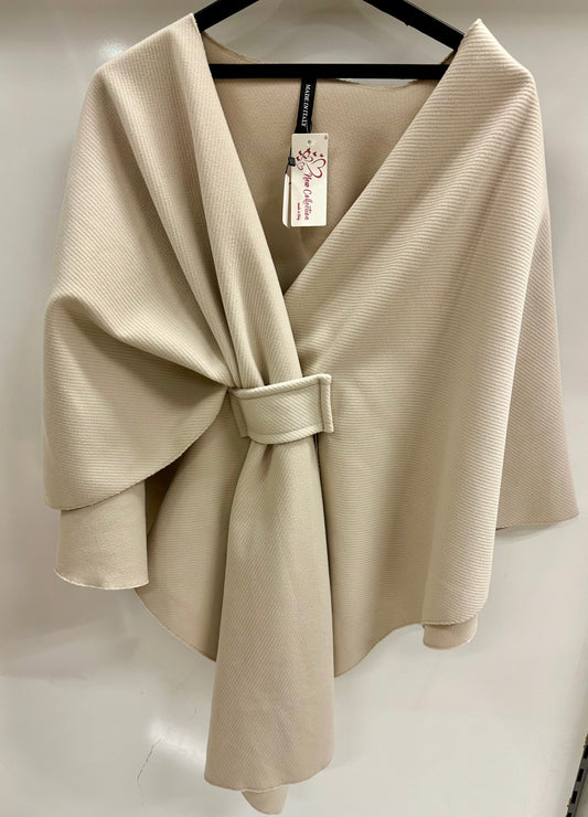 Made In Italy Cream poncho brand new with tags