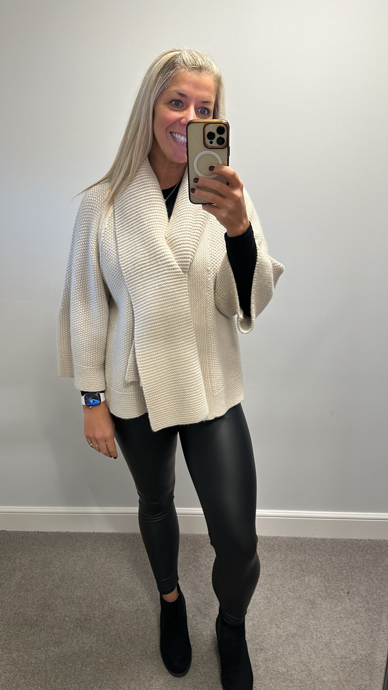 Jaegar cream knit jumper would fit upto size 16