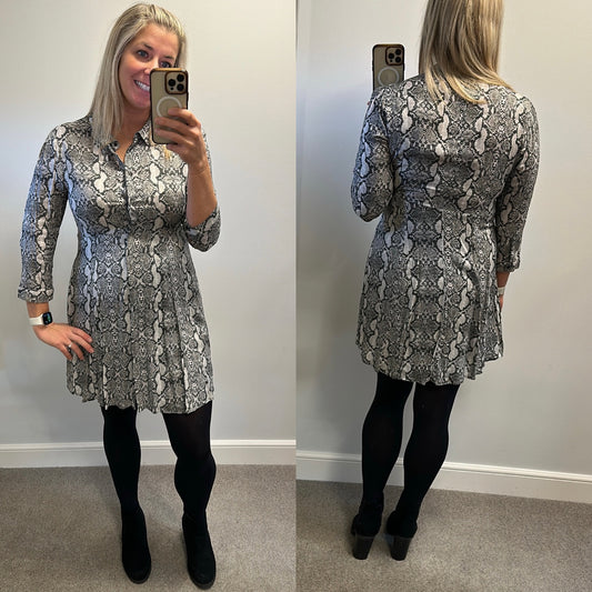 Grey snakeskin print shirt dress size 12