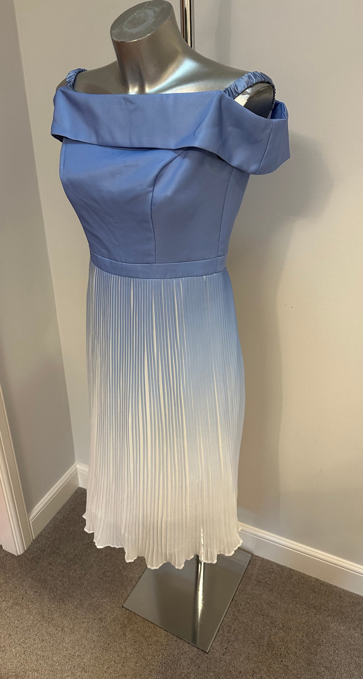Chi chi baby blue and white ruffle dress size 10