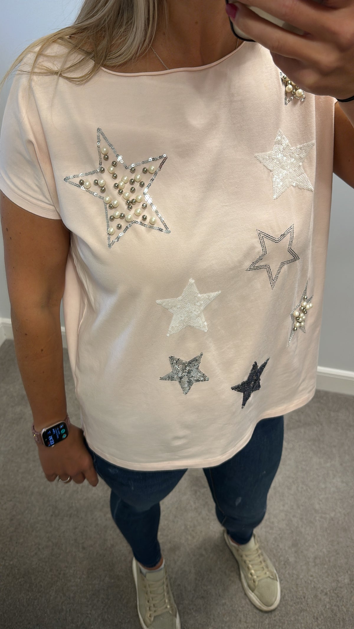 Kelsi rose pink embellished sequin / pearl star tshirt would fit upto size 16