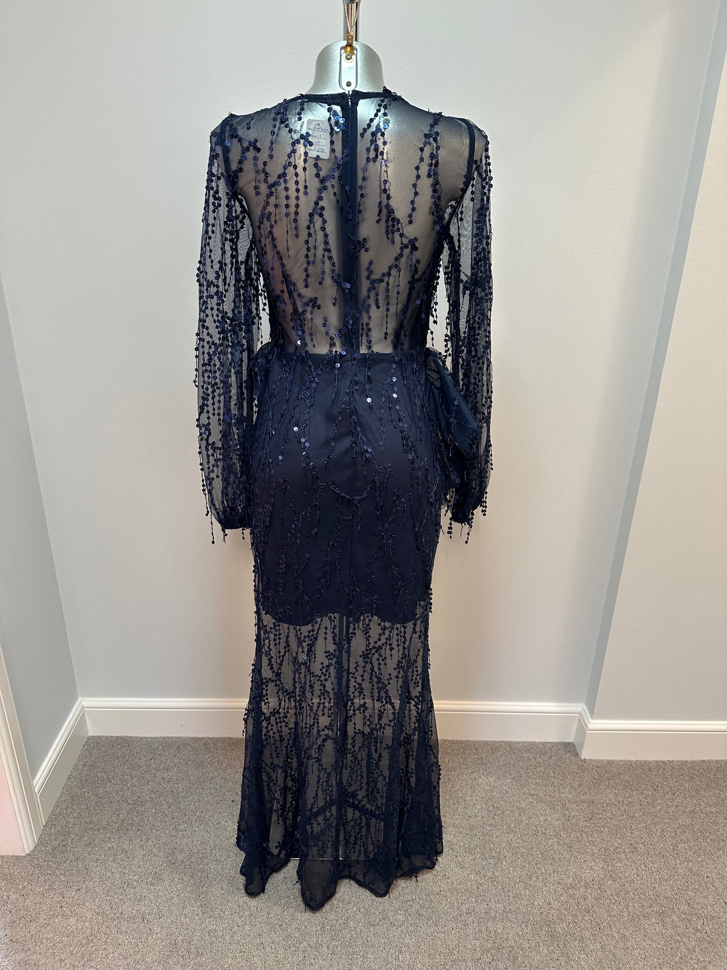 Giffniseti navy sequin evening dress size M would fit upto size 10