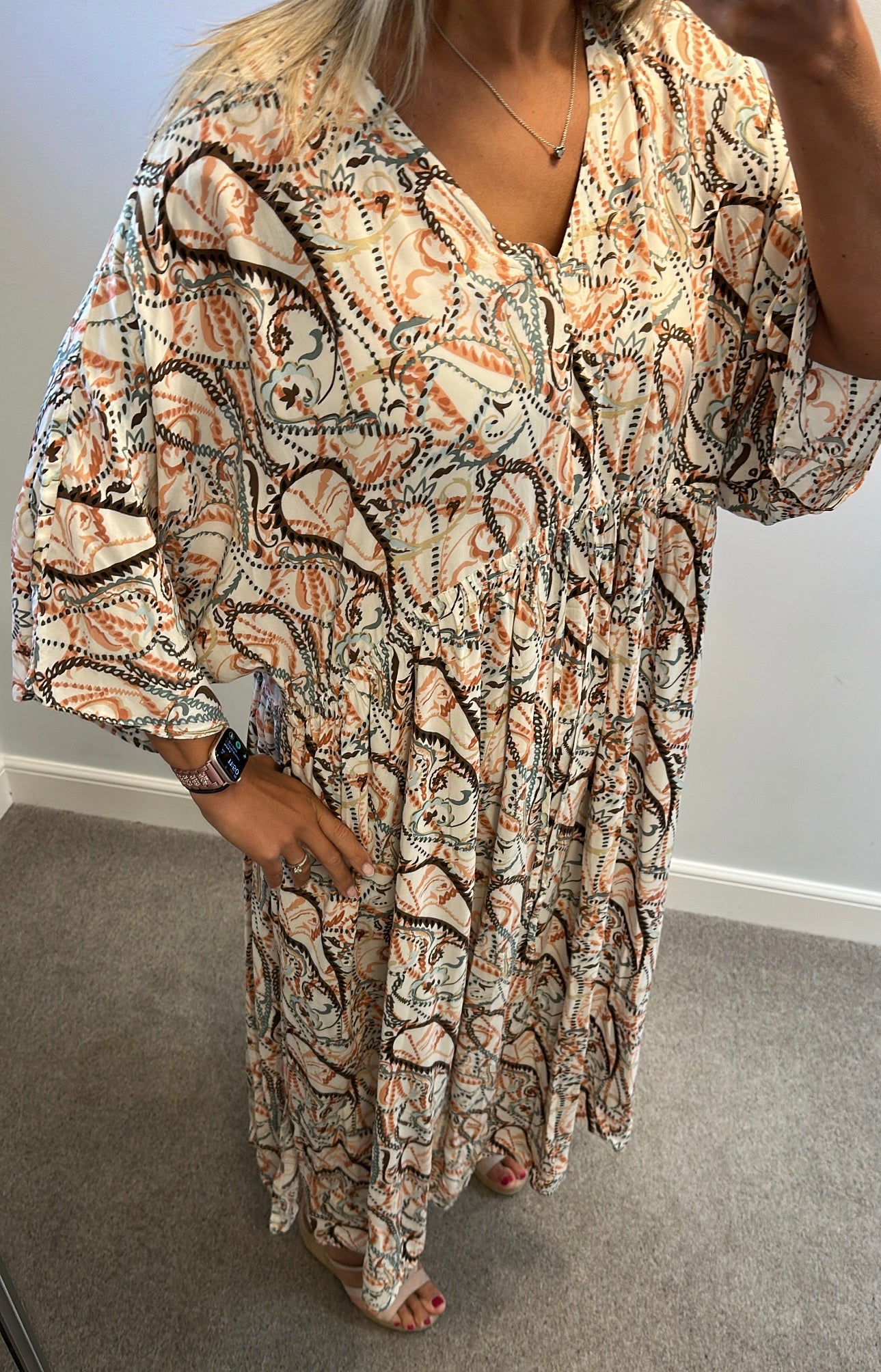 Soya concept off white print dress size XL would fit upto size 20