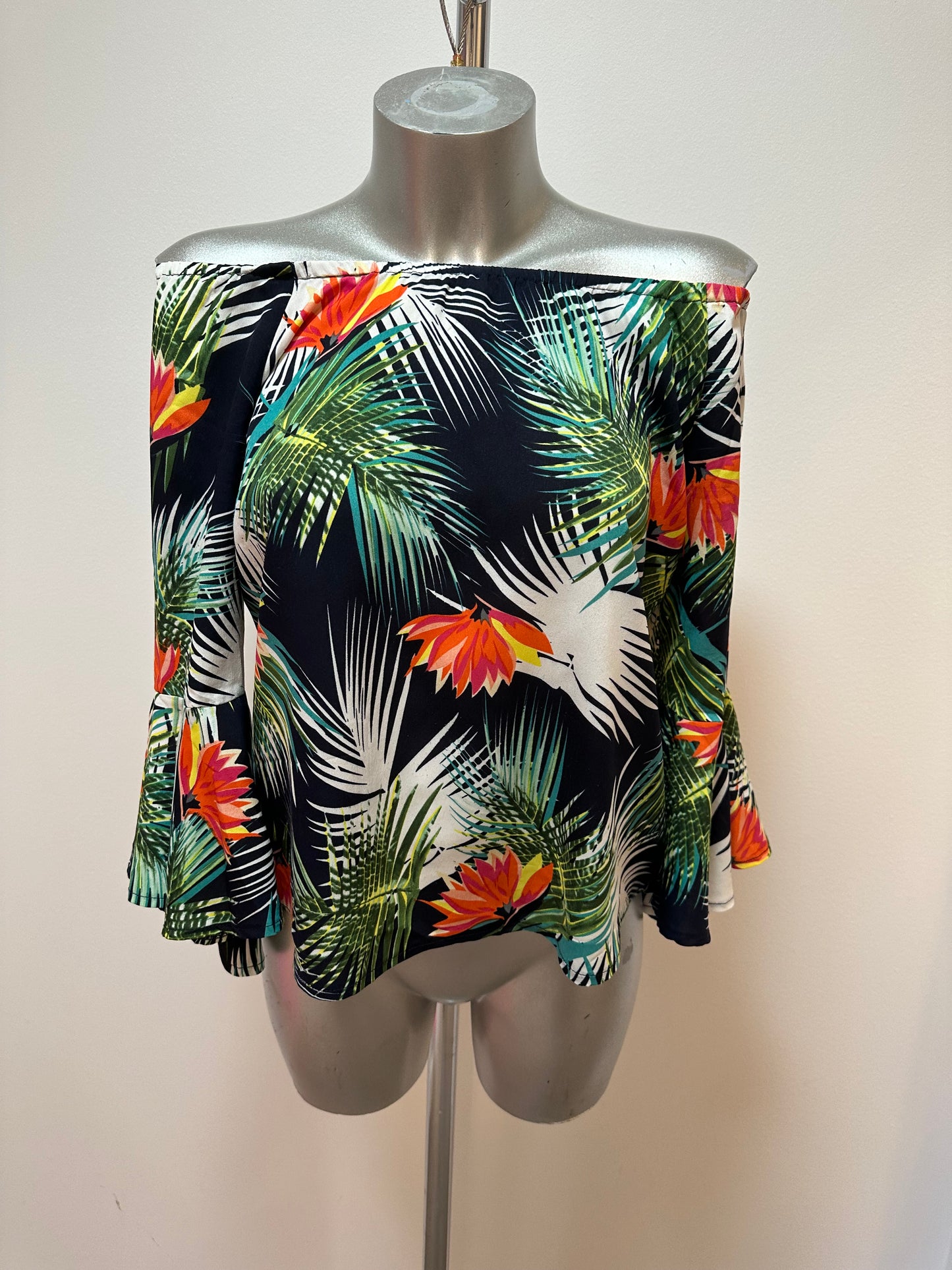 Stella Morgan navy floral print off shoulder top size 8