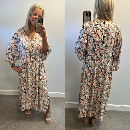 Soya concept off white print dress size XL would fit upto size 20