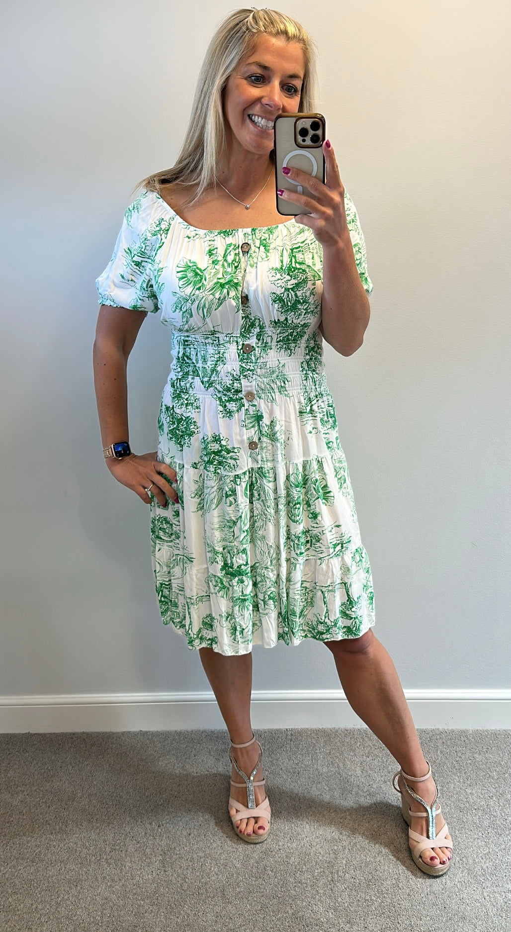 Made in Italy green print dress fit upto size 12