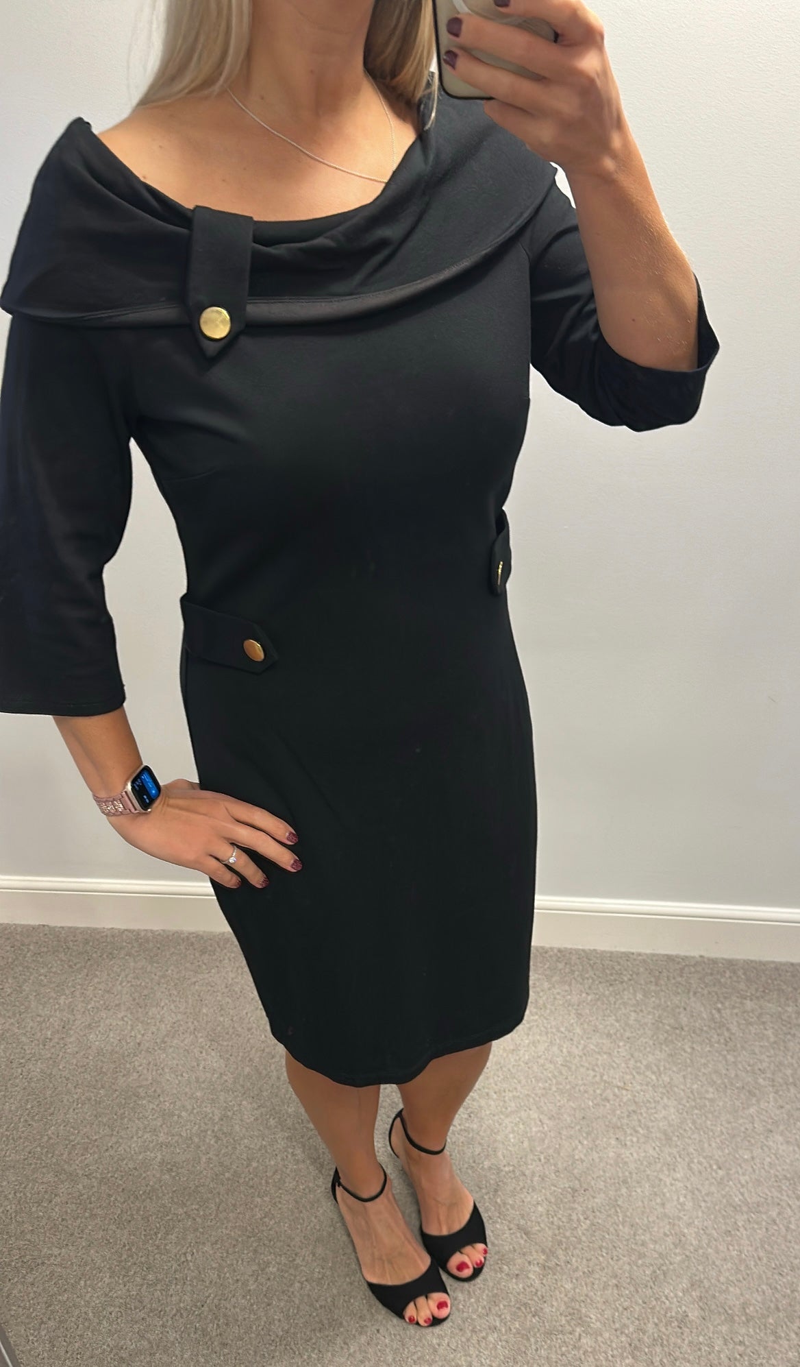 Frank Lyman black dress size 18