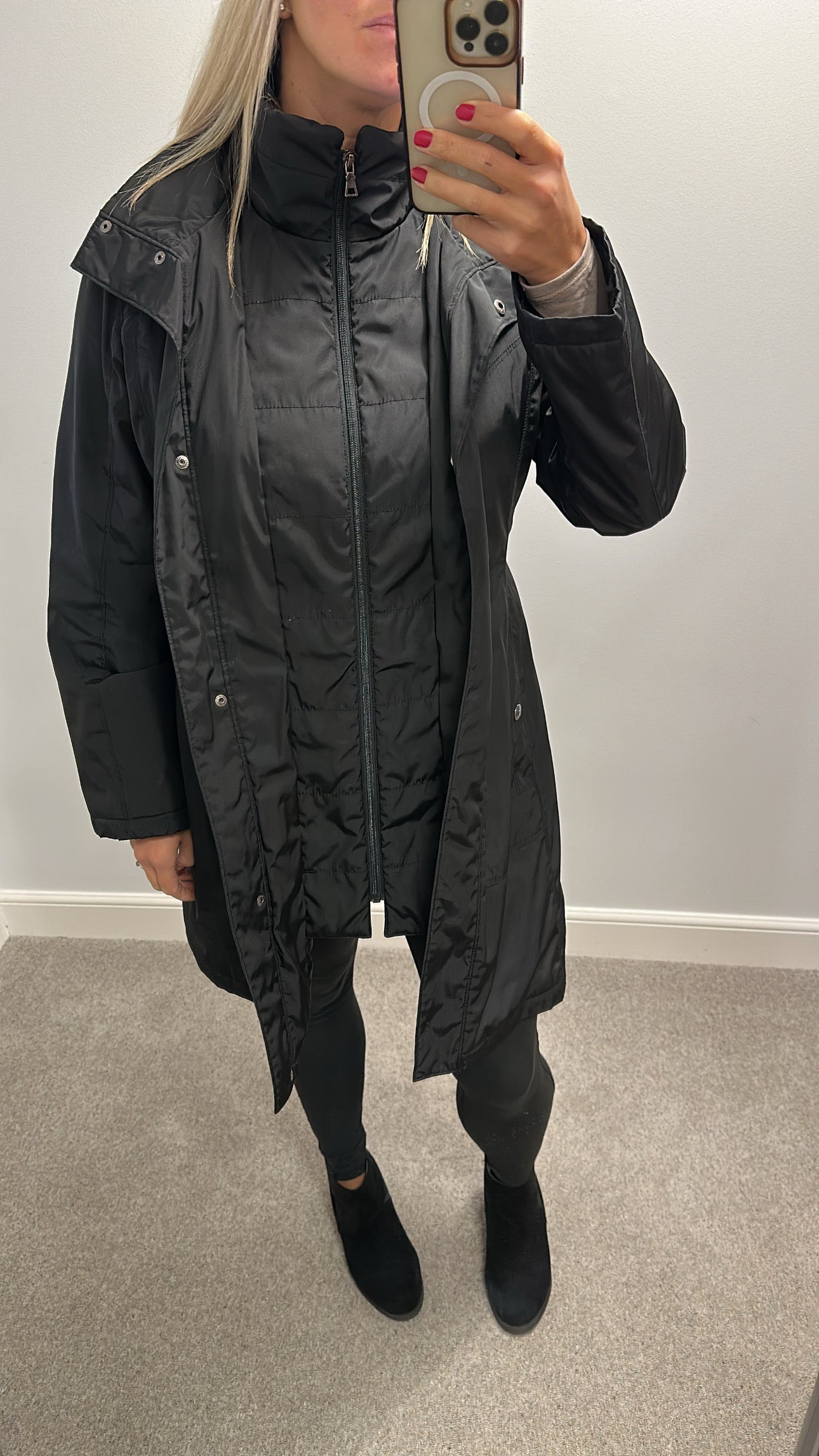 Gallery black jacket size S would fit upto size 12