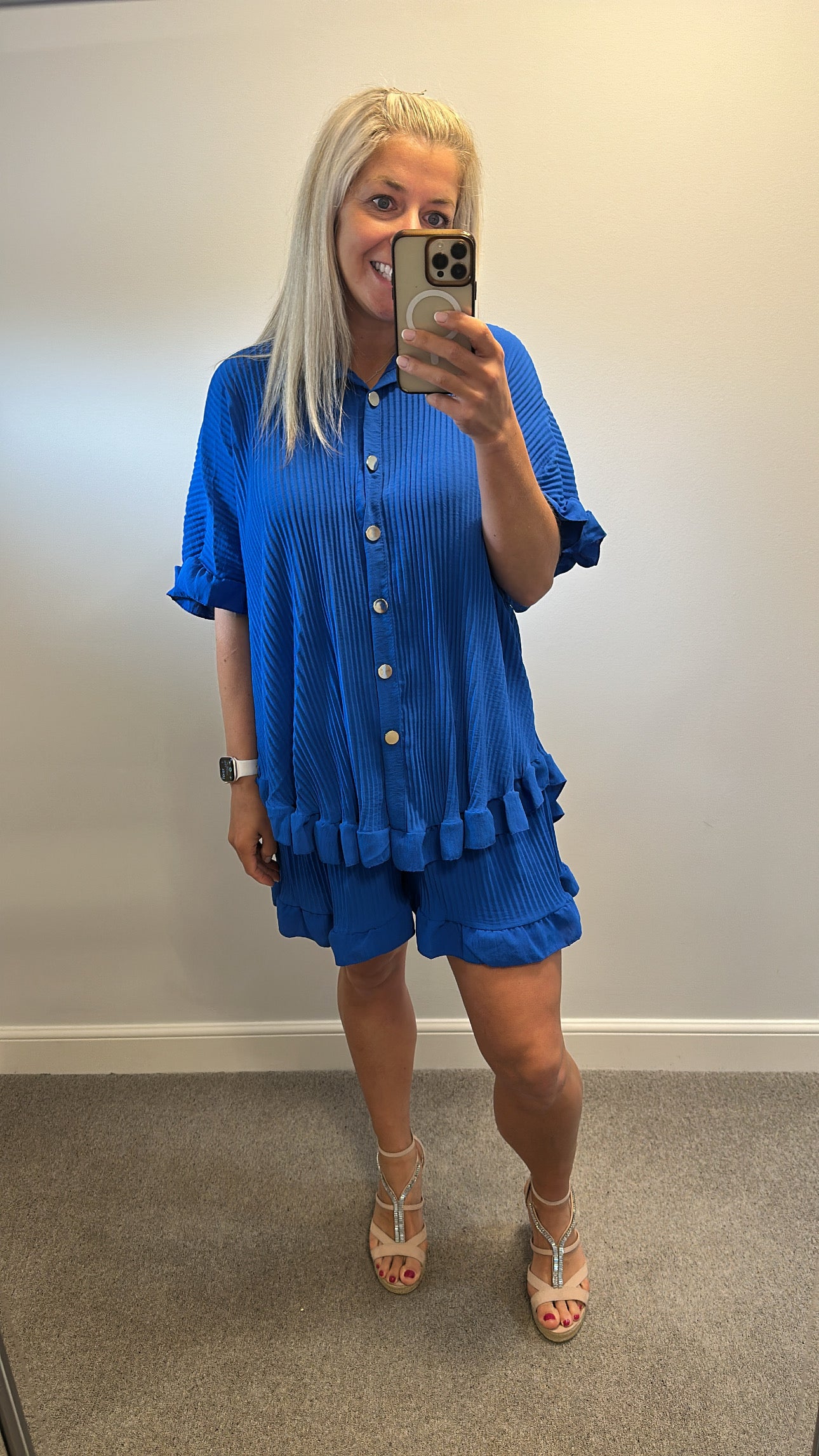 New collection blue pleated top and shorts set one size fitting up to size 22