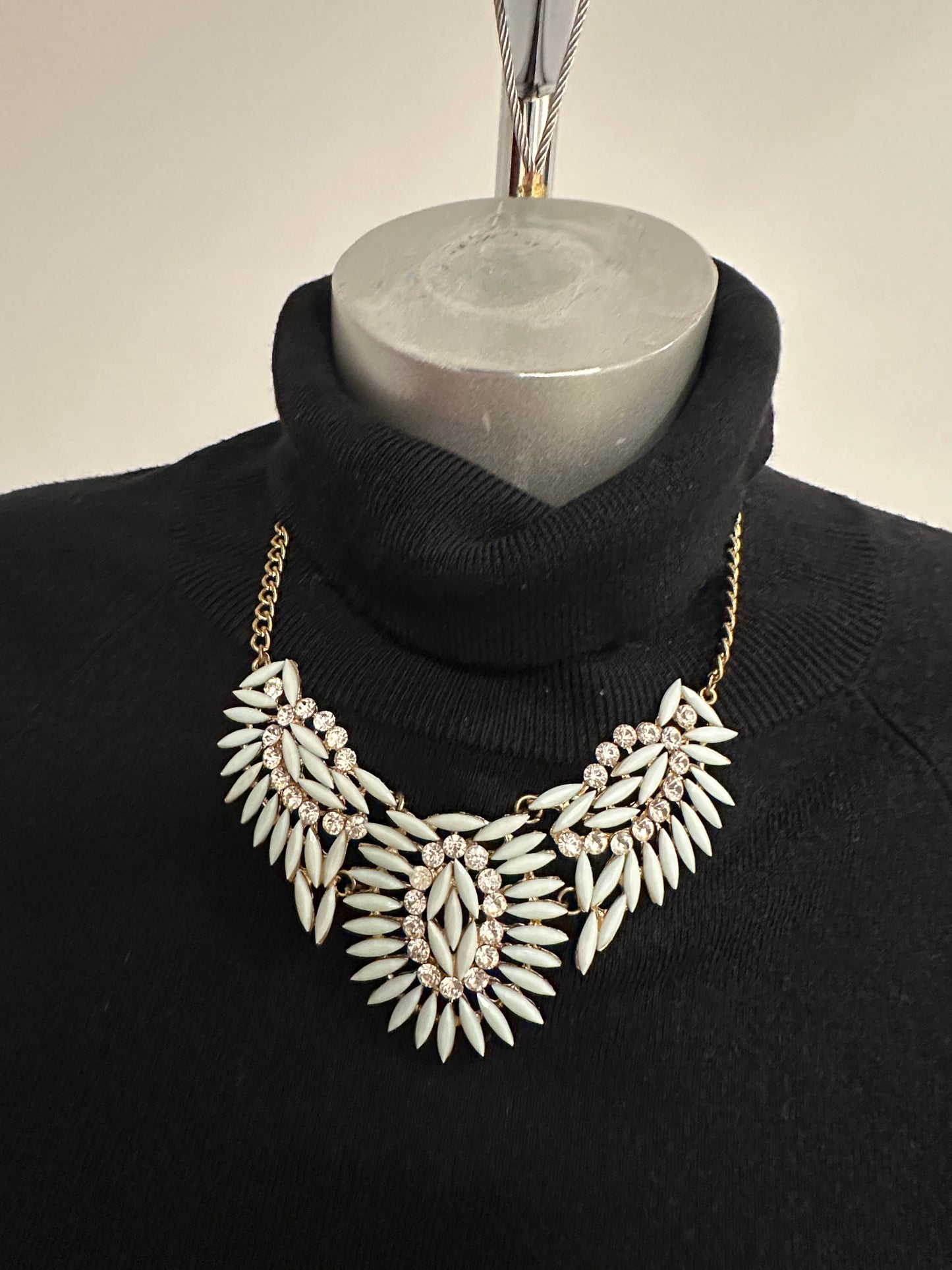 Costume jewellery light blue gem and rhinestone necklace