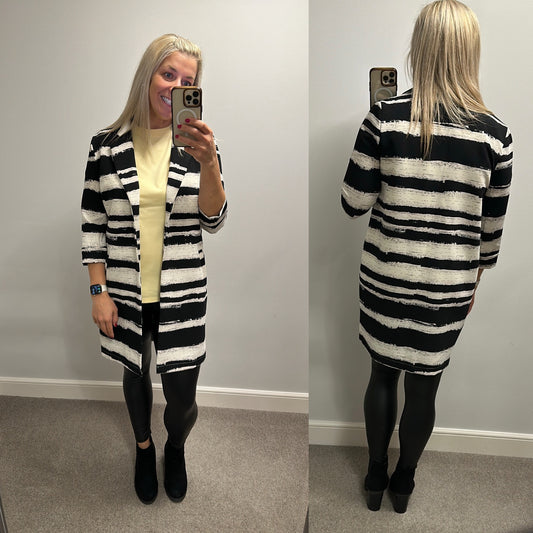 Girls on film black and white long line blazer size 12