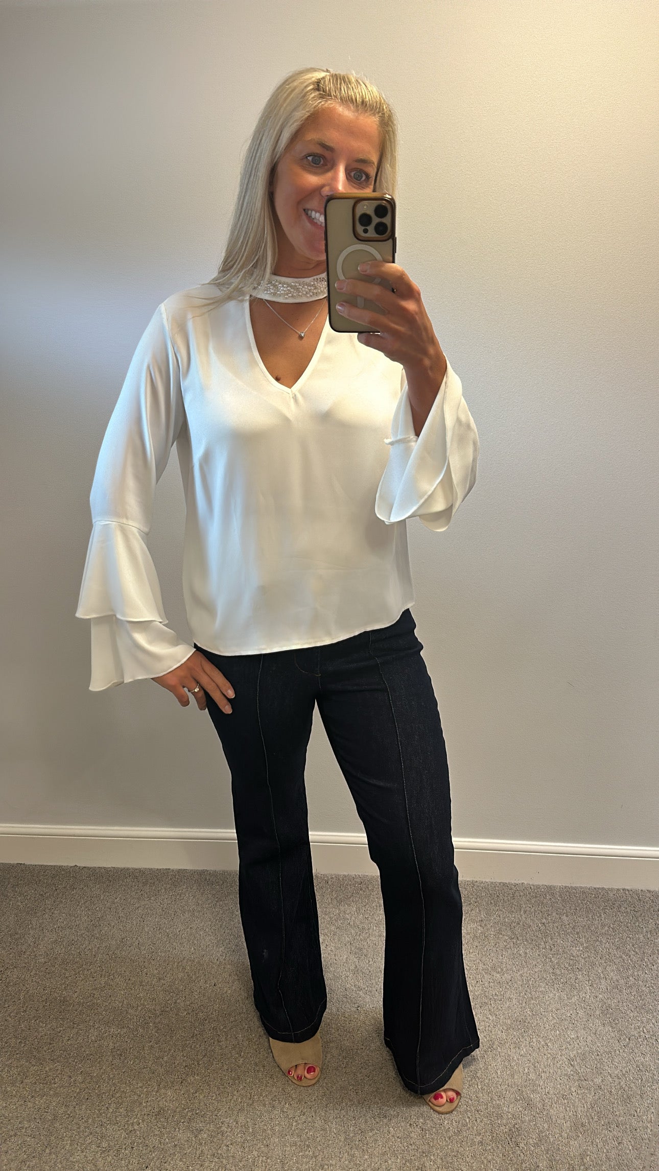 Jessica Wright off white flute sleeve blouse with pearl collar size 14