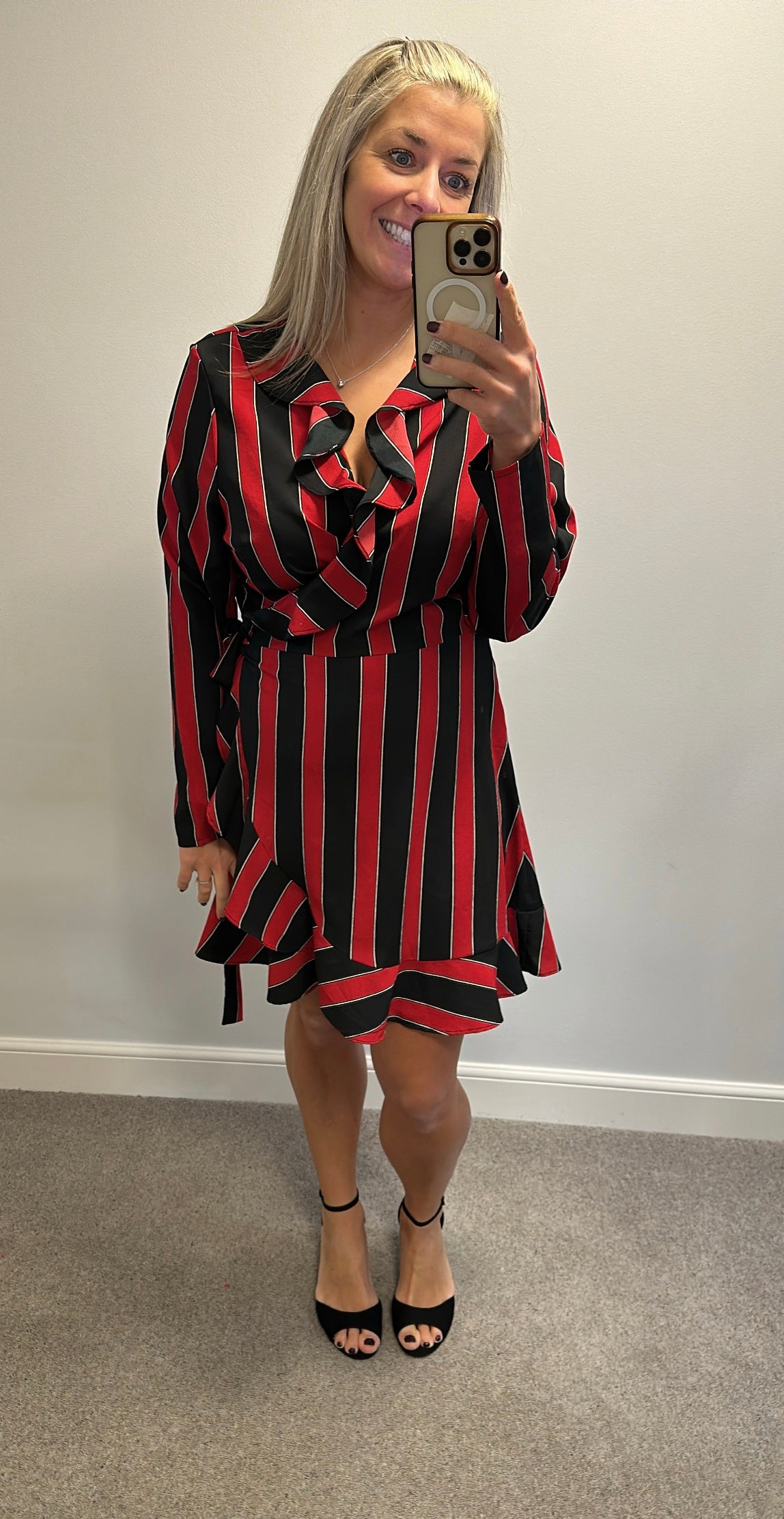 Very black and red wrap dress size 18