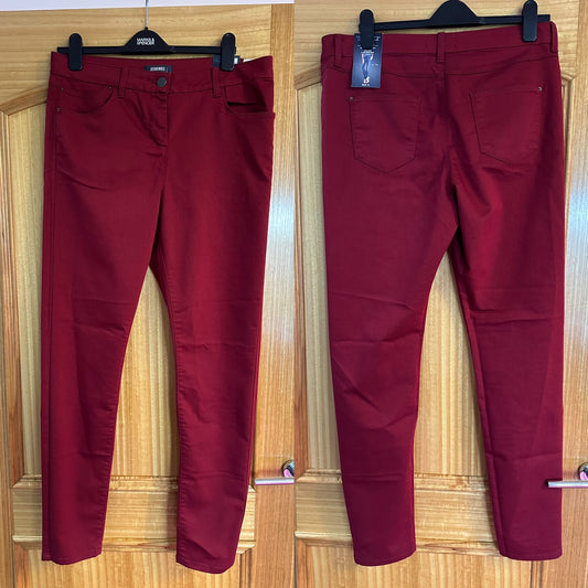 Marks and Spencer’s burgundy jeggings size 16 long length brand new with tags