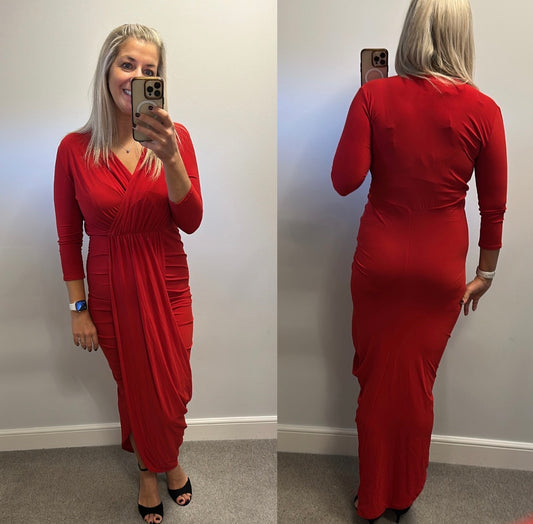 Ice red evening dress size 18 brand new with tags