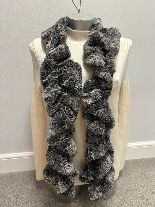 Luxury faux fur grey scrunchy scarf