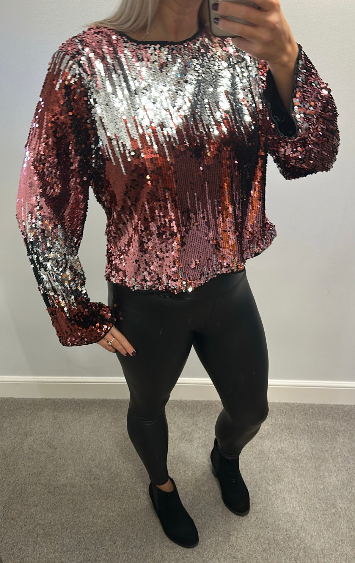 George rose gold and silver sequin top size 18 brand new with tags