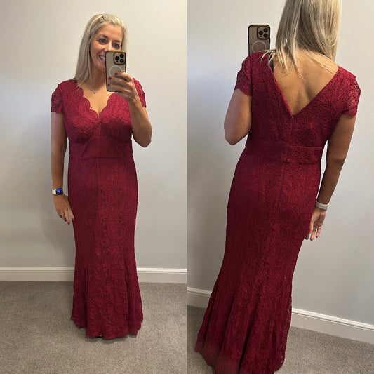 Ariella deep red lace evening dress size 18