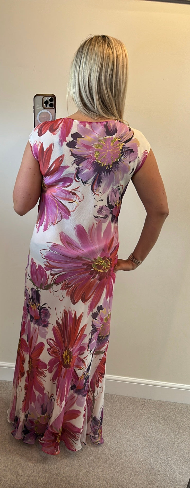 Floral silk dress would fit upto size 16