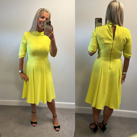 Closet yellow dress size 14 brand new with tags