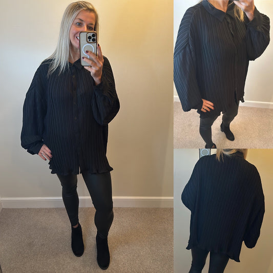 In the style black soft ribbed shirt size 20