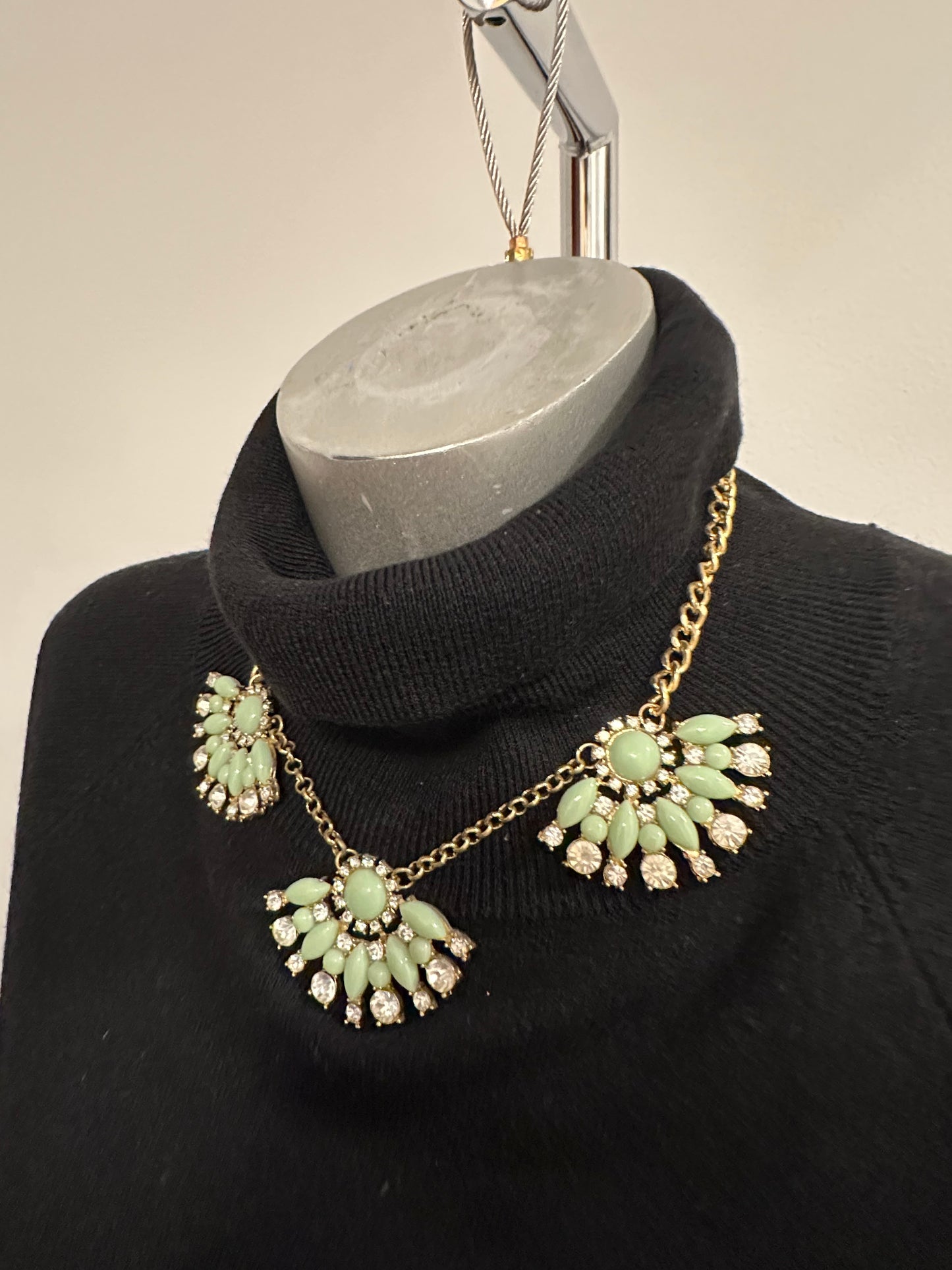 Costume jewellery mint green gem and rhinestone necklace