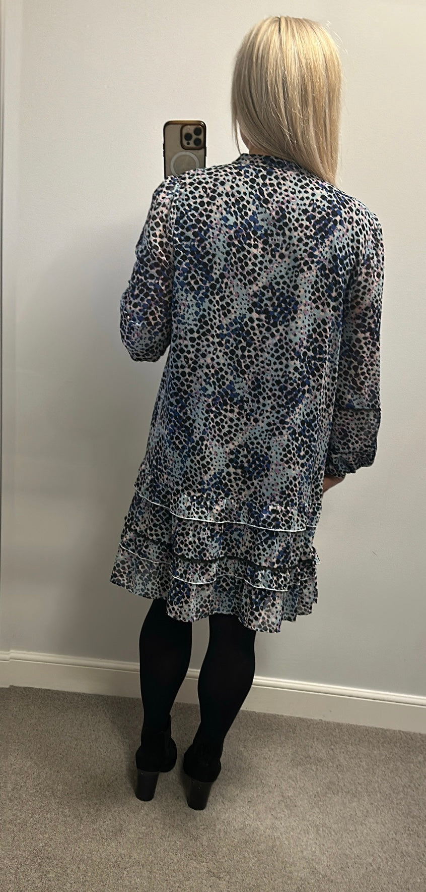 Love & Roses blue print dress size 16