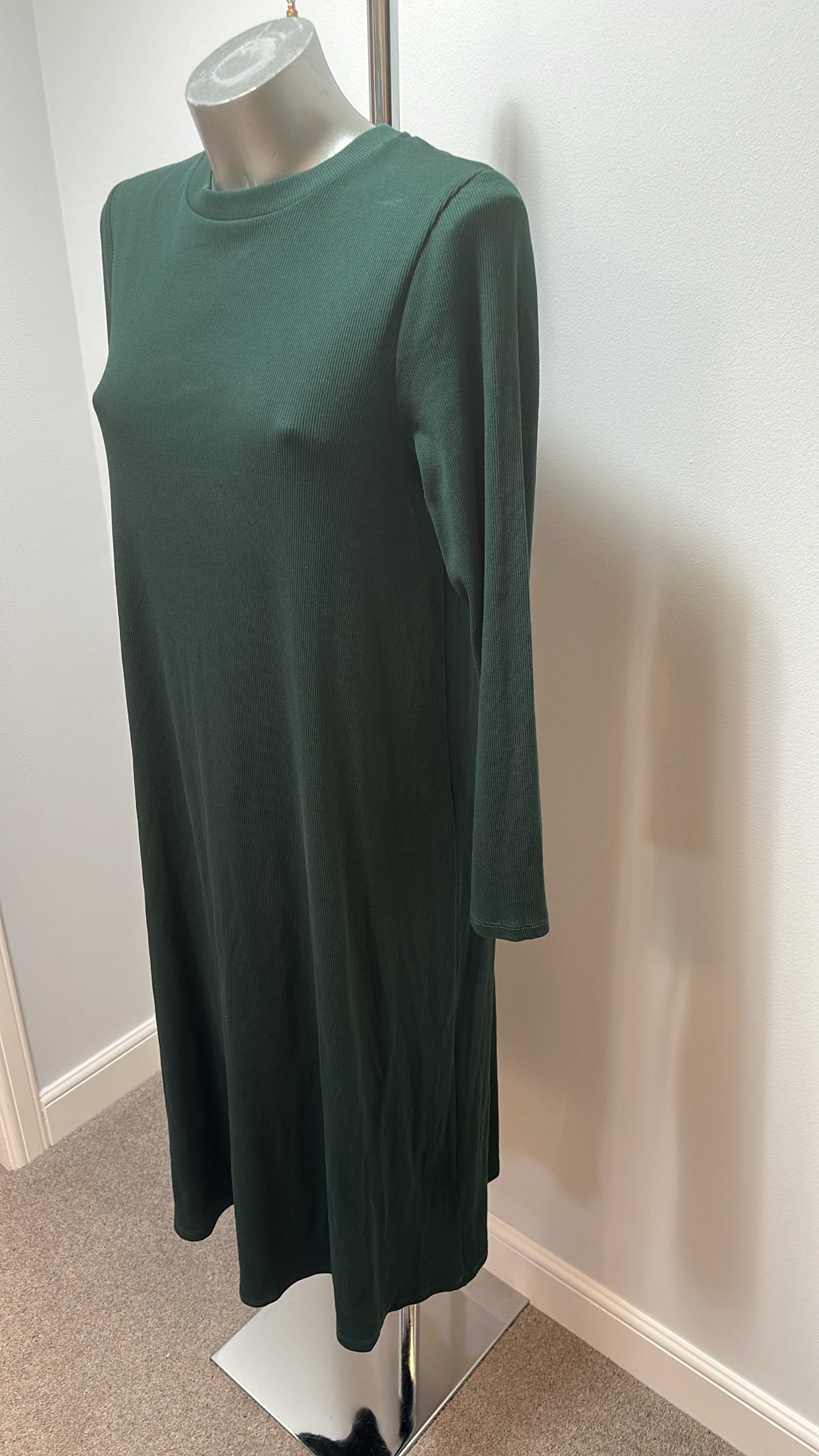 Oliver Bonas forest green midi dress size 12