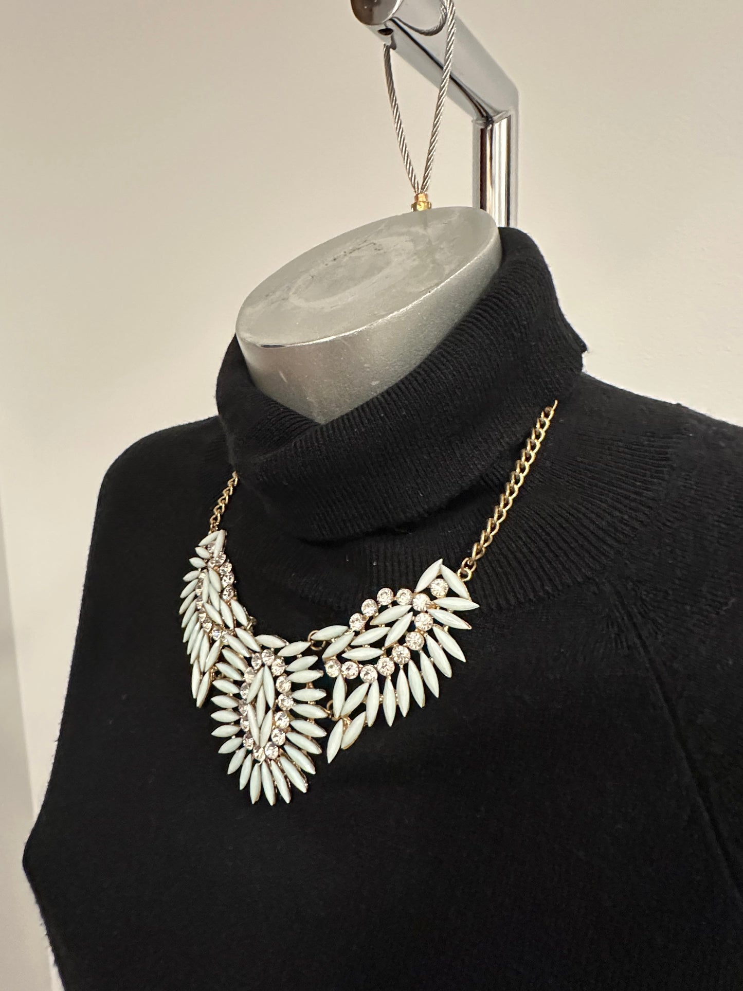 Costume jewellery light blue gem and rhinestone necklace