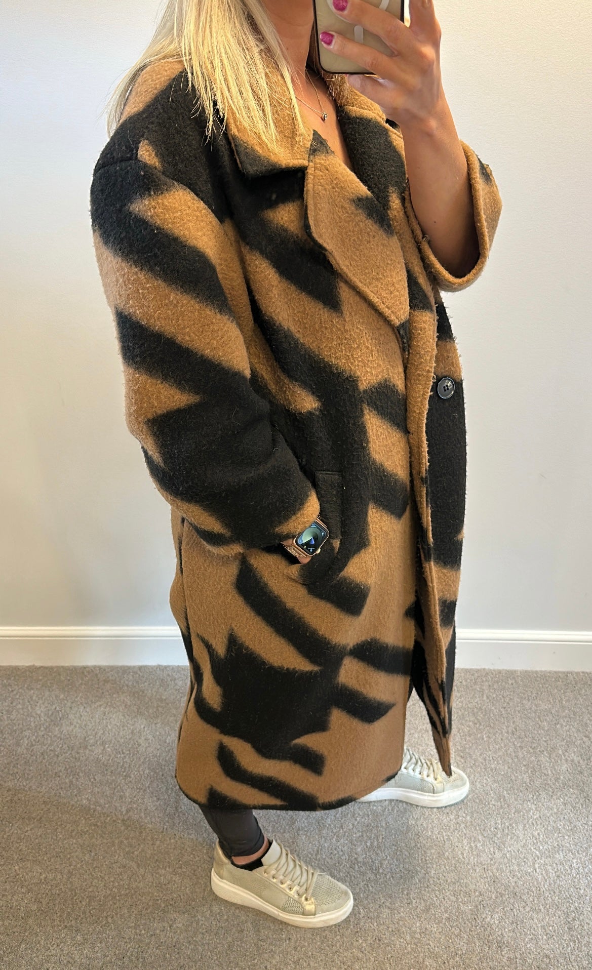 Brown / black print coatigan one size
