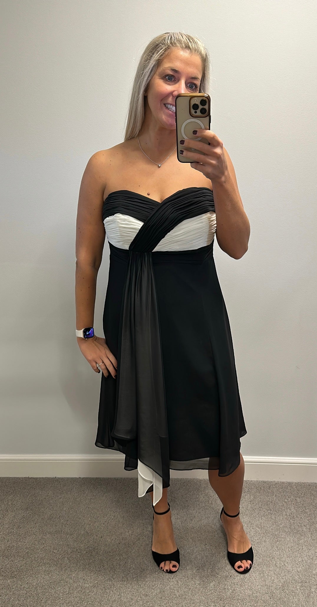Debut Black and white dress size 16
