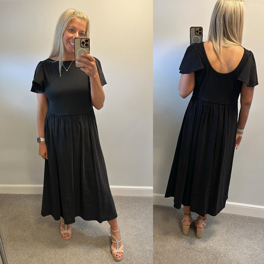 George black summer dress with pockets brand new without tags size 18